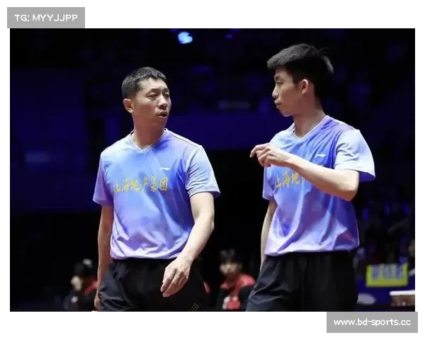 闫安袁励岑鏖战许昕周恺以3比2险胜 上演精彩乒乓对决 闫安袁励岑鏖战许昕周恺以3比2险胜 上演精彩乒乓对决