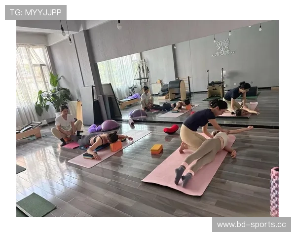 简单易学每日健身操助你轻松高效练出健康匀称迷人理想更佳好体态 简单易学每日健身操助你轻松高效练出健康匀称迷人理想更佳好体态