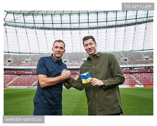 冲冠一怒莱万退出国家队真相揭晓普罗比尔兹情商遭质疑风波