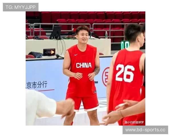 赵睿官宣退出新疆怒怼球迷后现身广东 新疆表态接纳新挑战